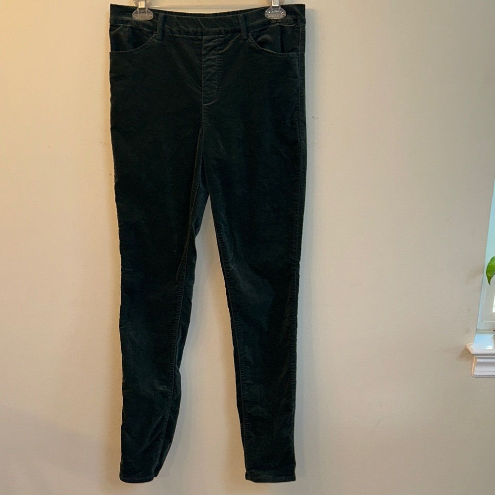 Uniqlo Heattech Pull‑On Stretch Jeans – Brushed Soft‑Touch Knit -Medium